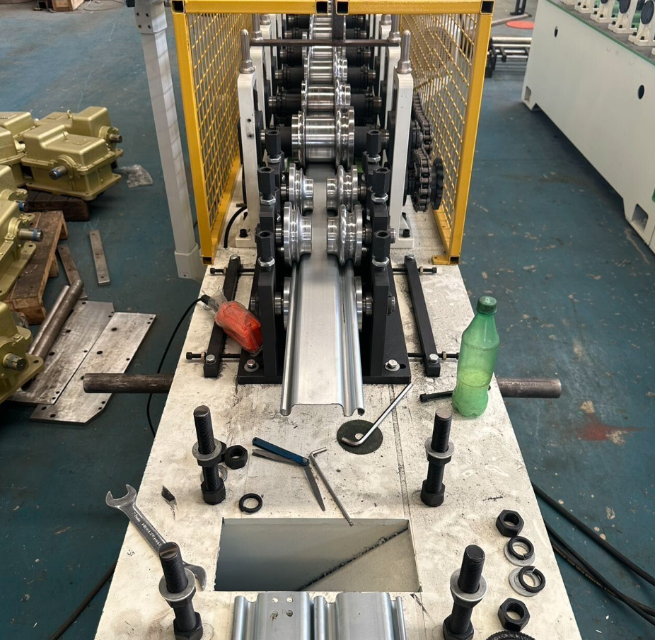 Shutter Door Roll Forming Machine – United Kingdom