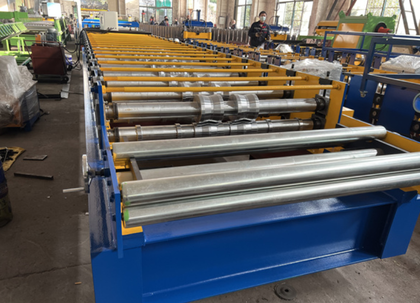 The Future of Roll Forming in the UK: Trends and Technologies in 2025