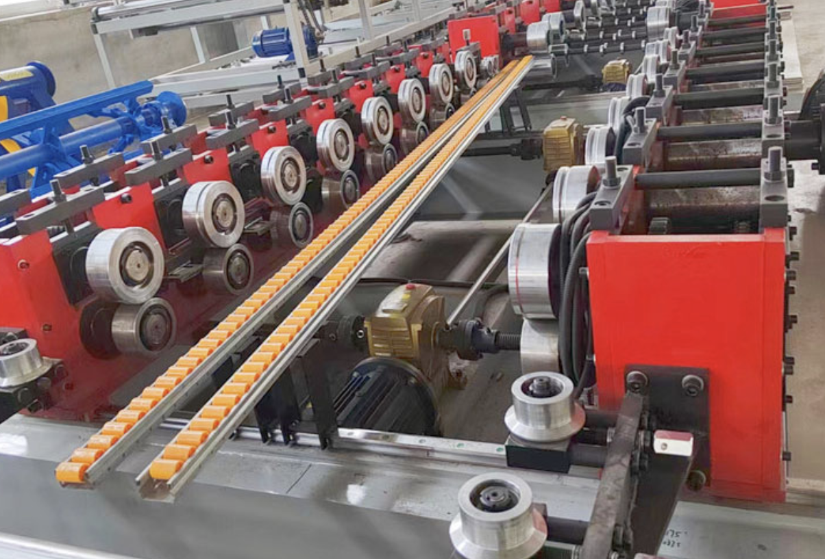 1 - 3 mm Cable Tray Roll Forming Machine In Spain