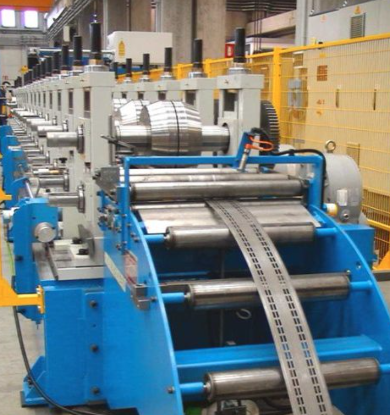 Crossbeams Roll Forming Machine For Sale Italy