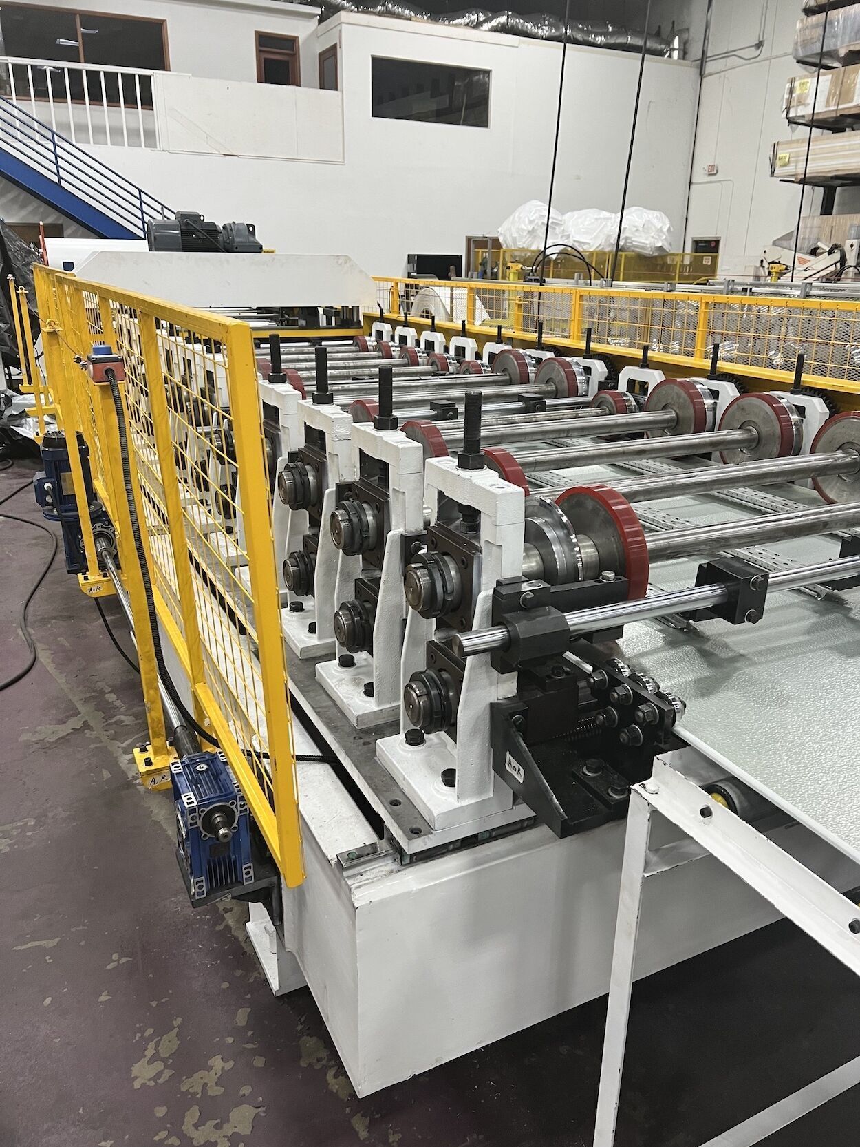 Insulated panel machine