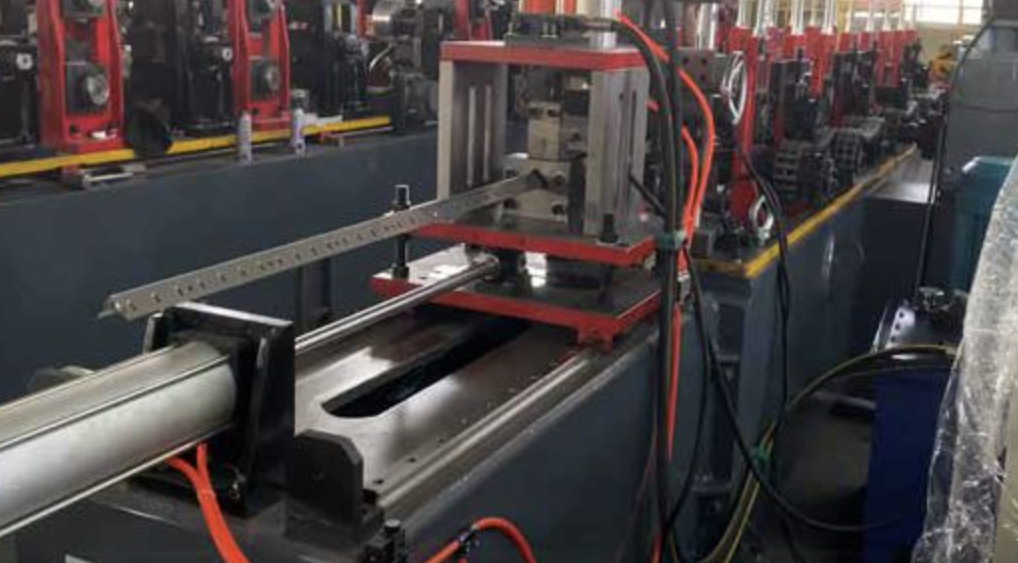 Super Market Shelving Roll Forming Machine Spain