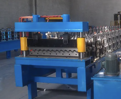 Trapezoidal Roof Panel Roll Forming Machine In Spain