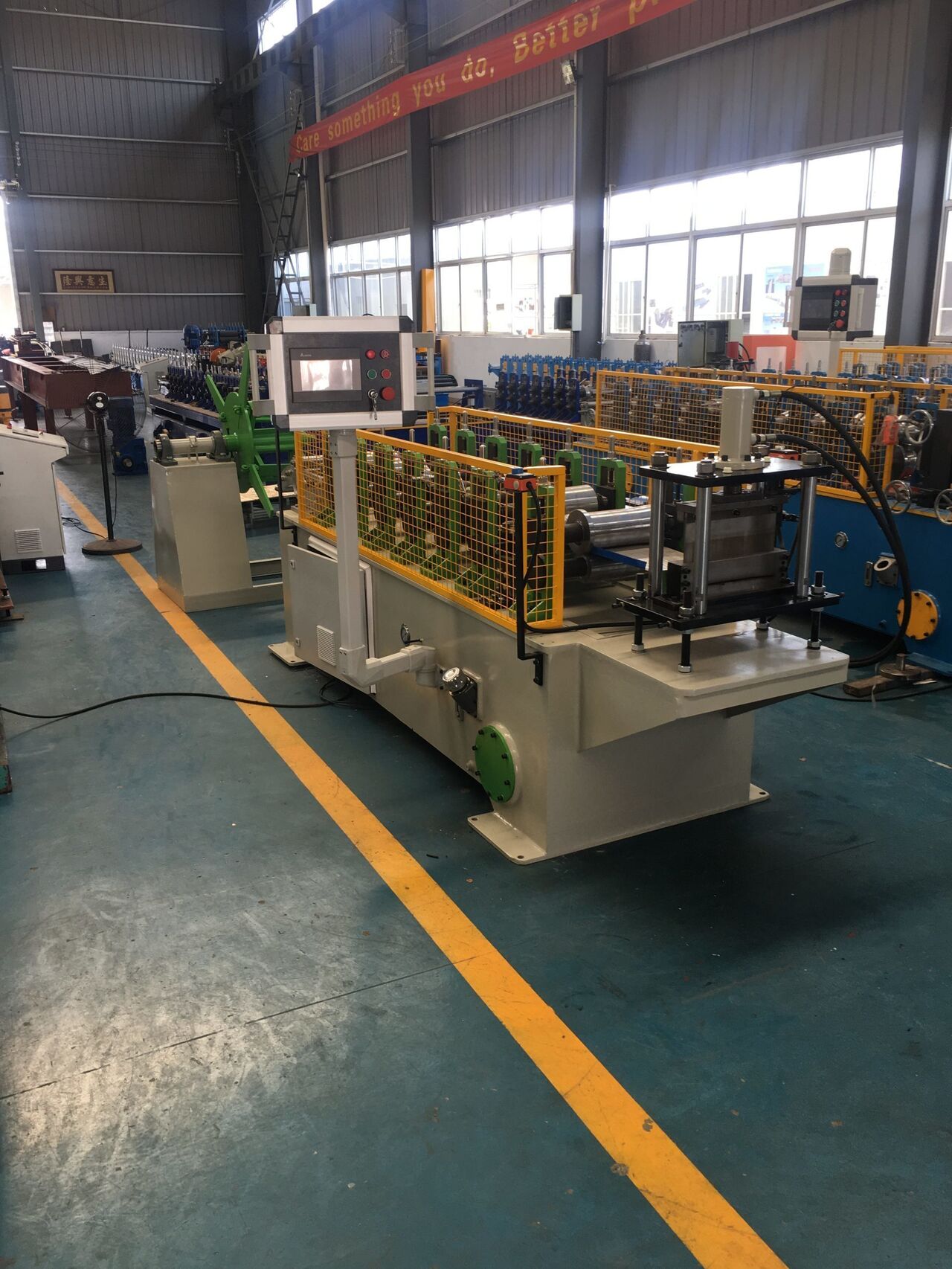 U Channel Profile Roll Forming Machine For Sale